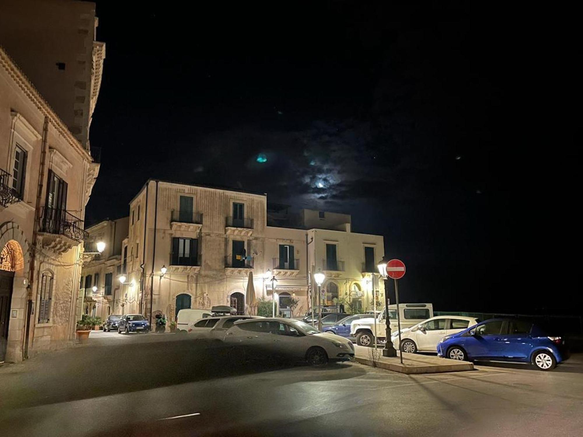 Home Isola Di Luce Syracuse Bagian luar foto